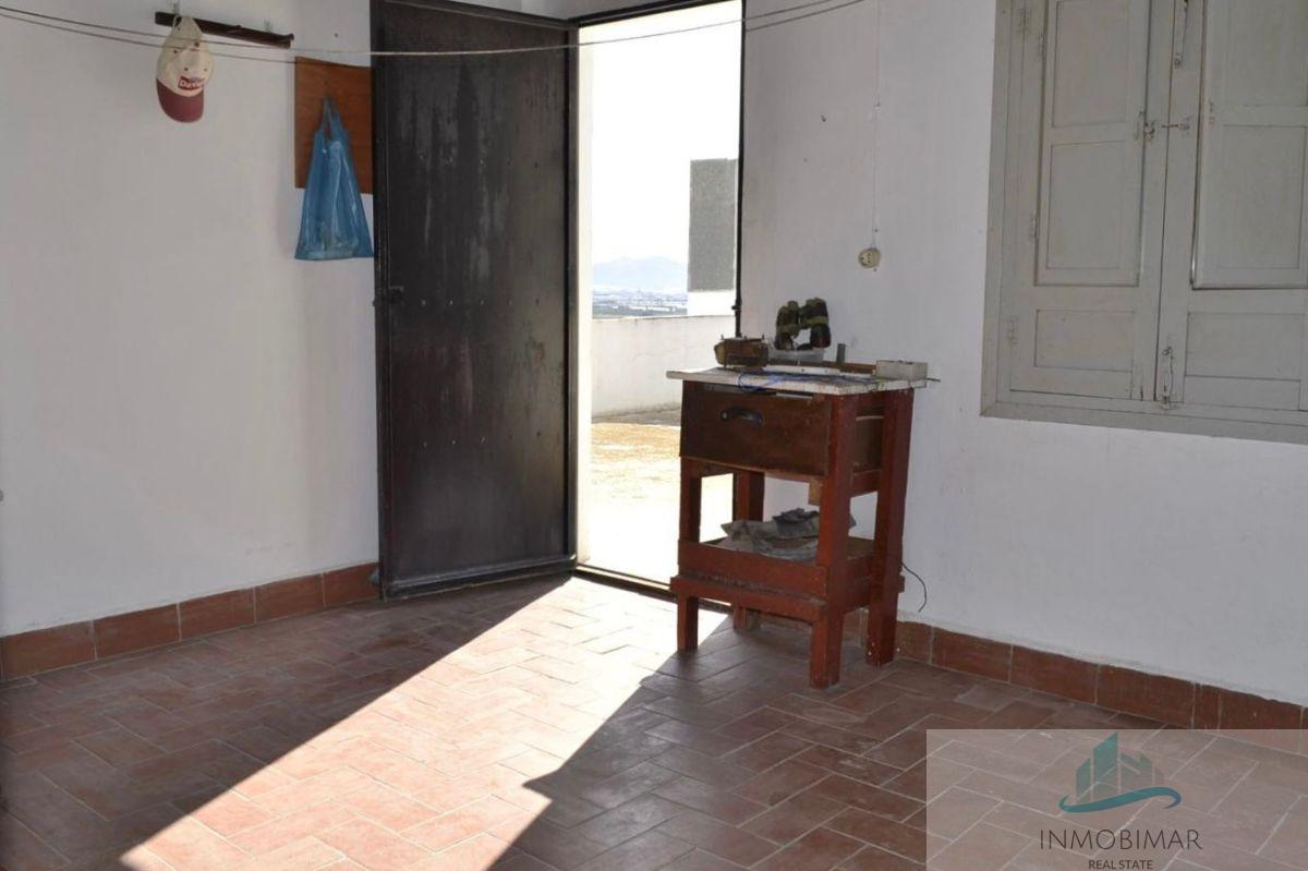 For sale of house in Salobreña