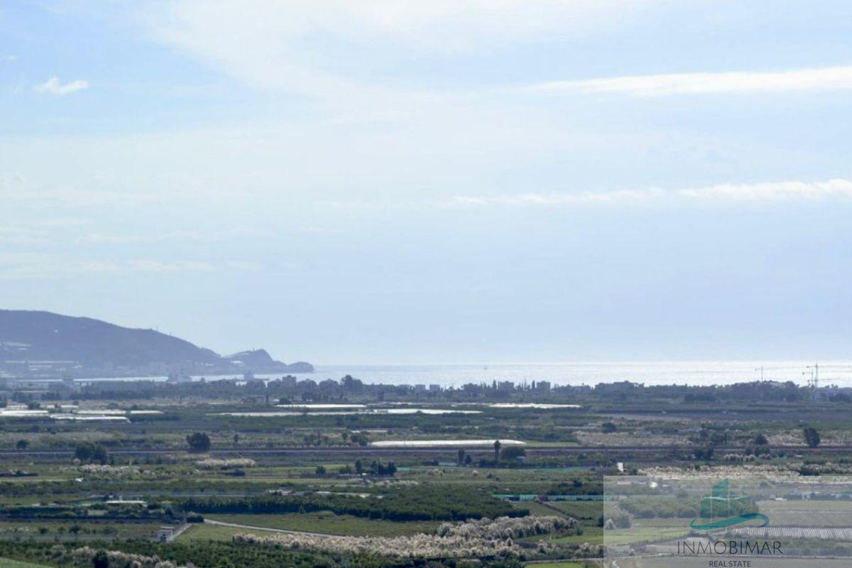 For sale of house in Salobreña