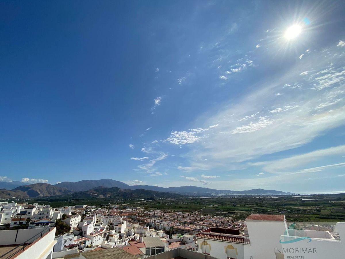 For sale of house in Salobreña