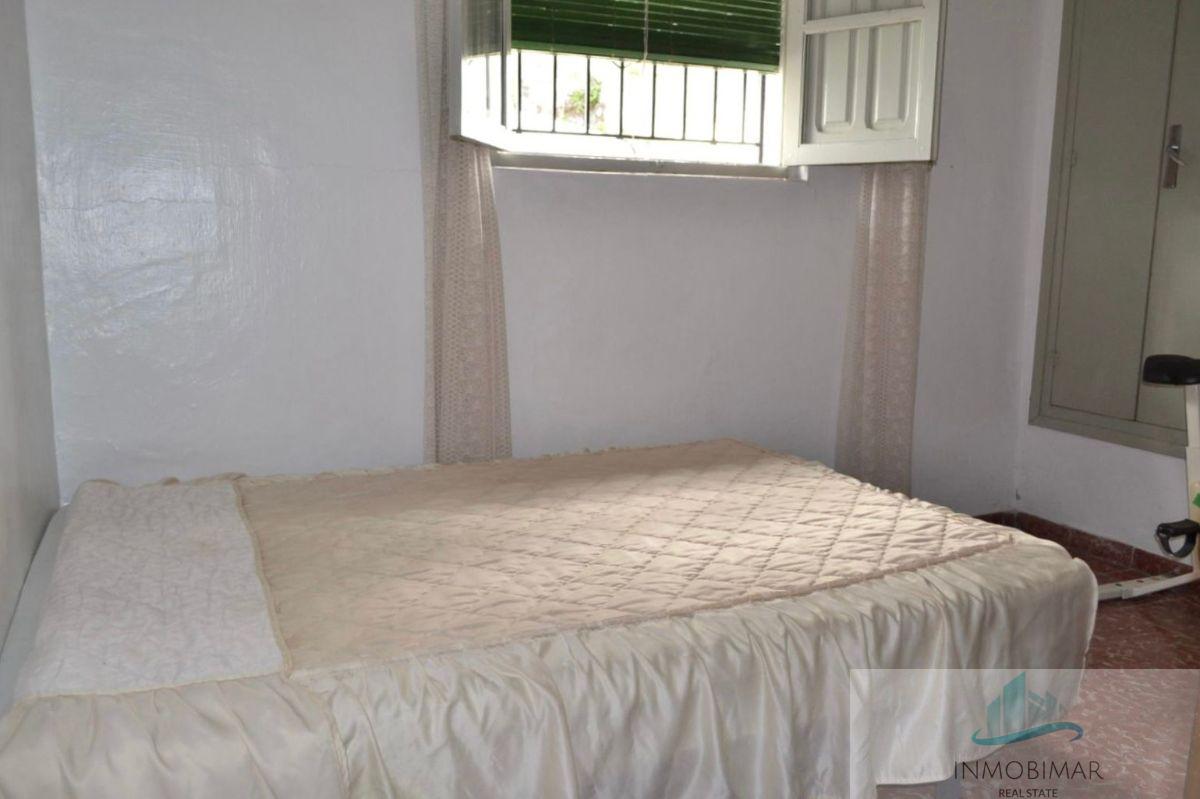 For sale of house in Salobreña