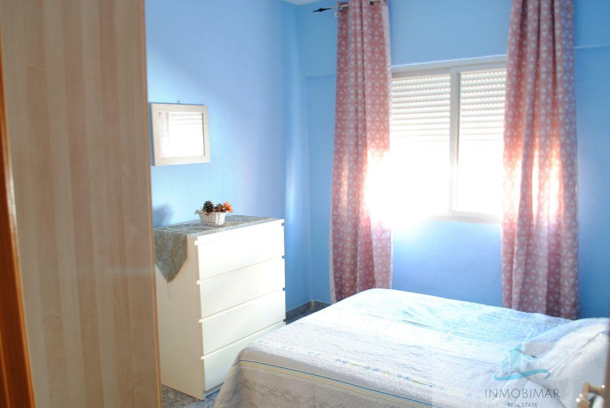 For sale of flat in Torrenueva