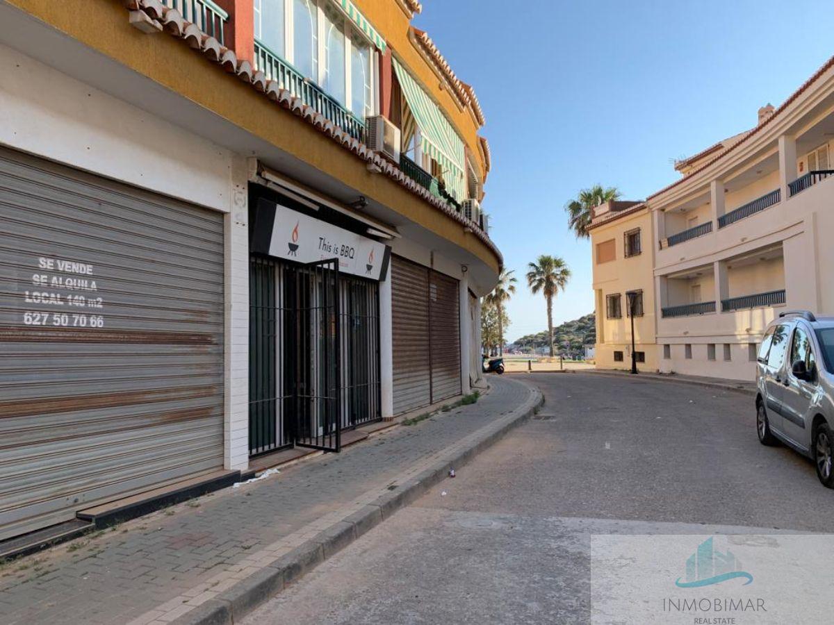 Venta de local comercial en Salobreña