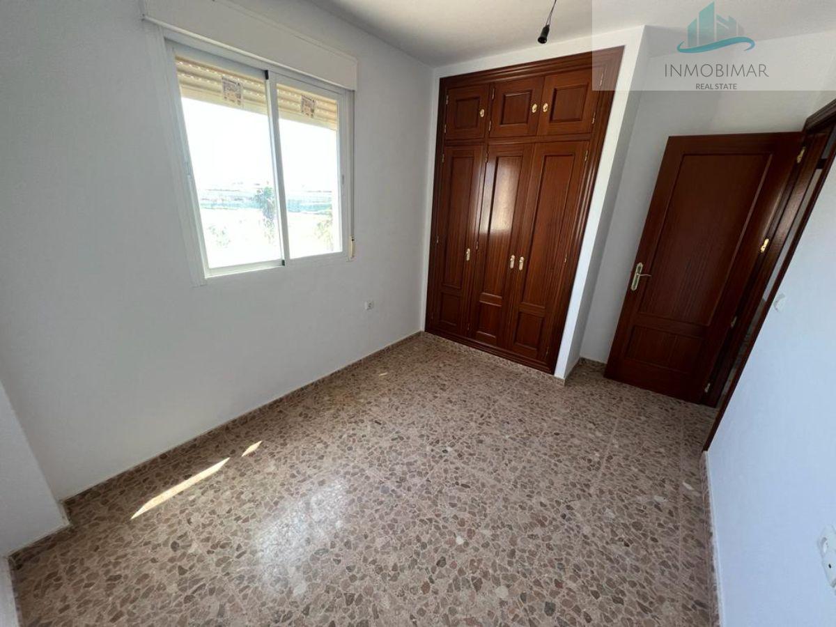 Venta de piso en Salobreña