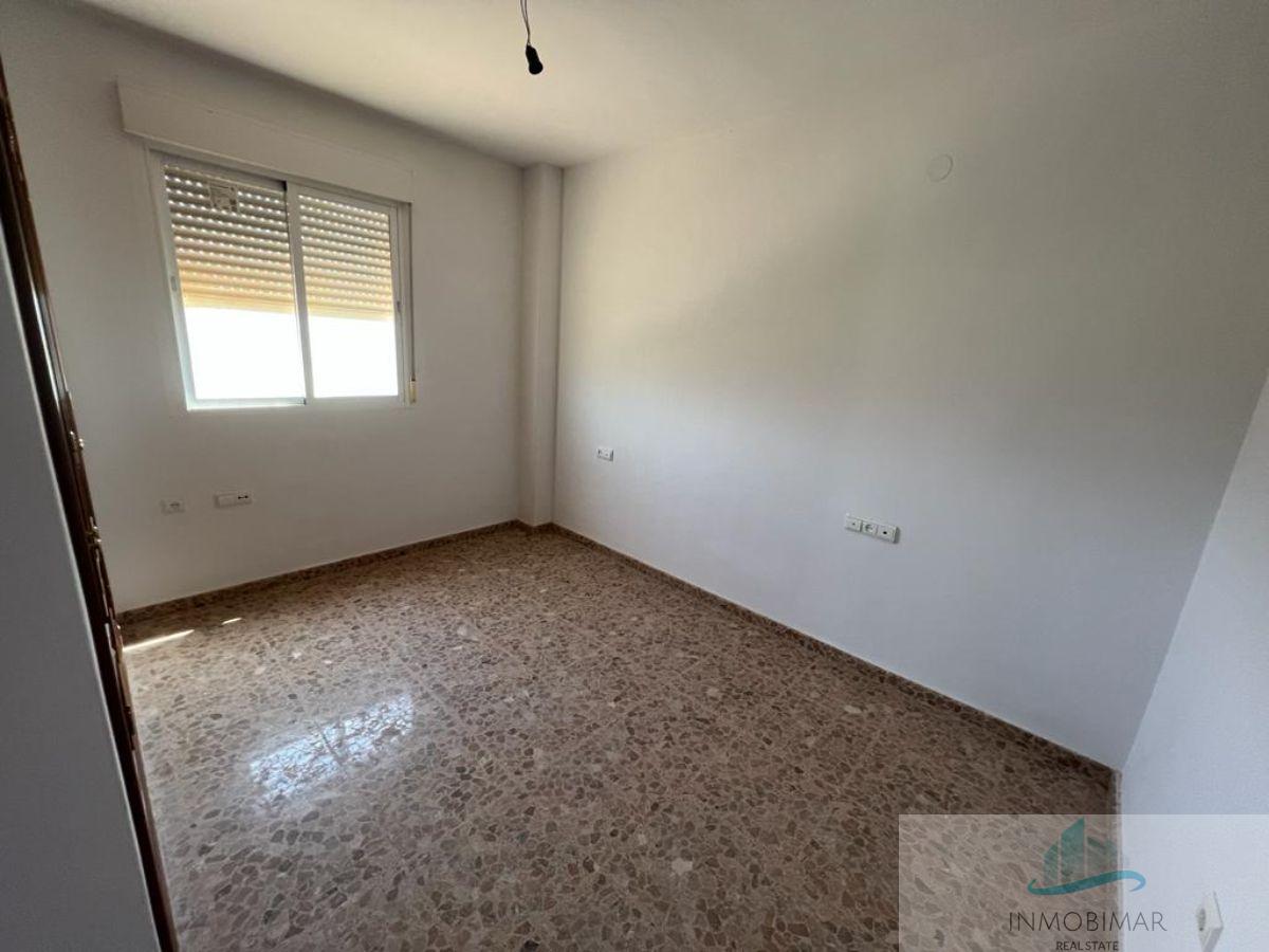 Venta de piso en Salobreña