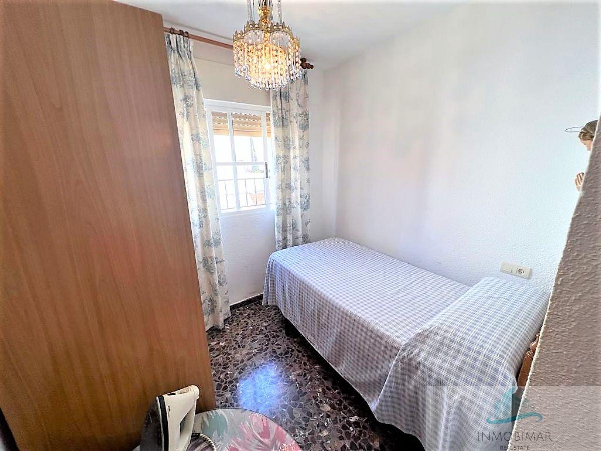 For sale of flat in Salobreña