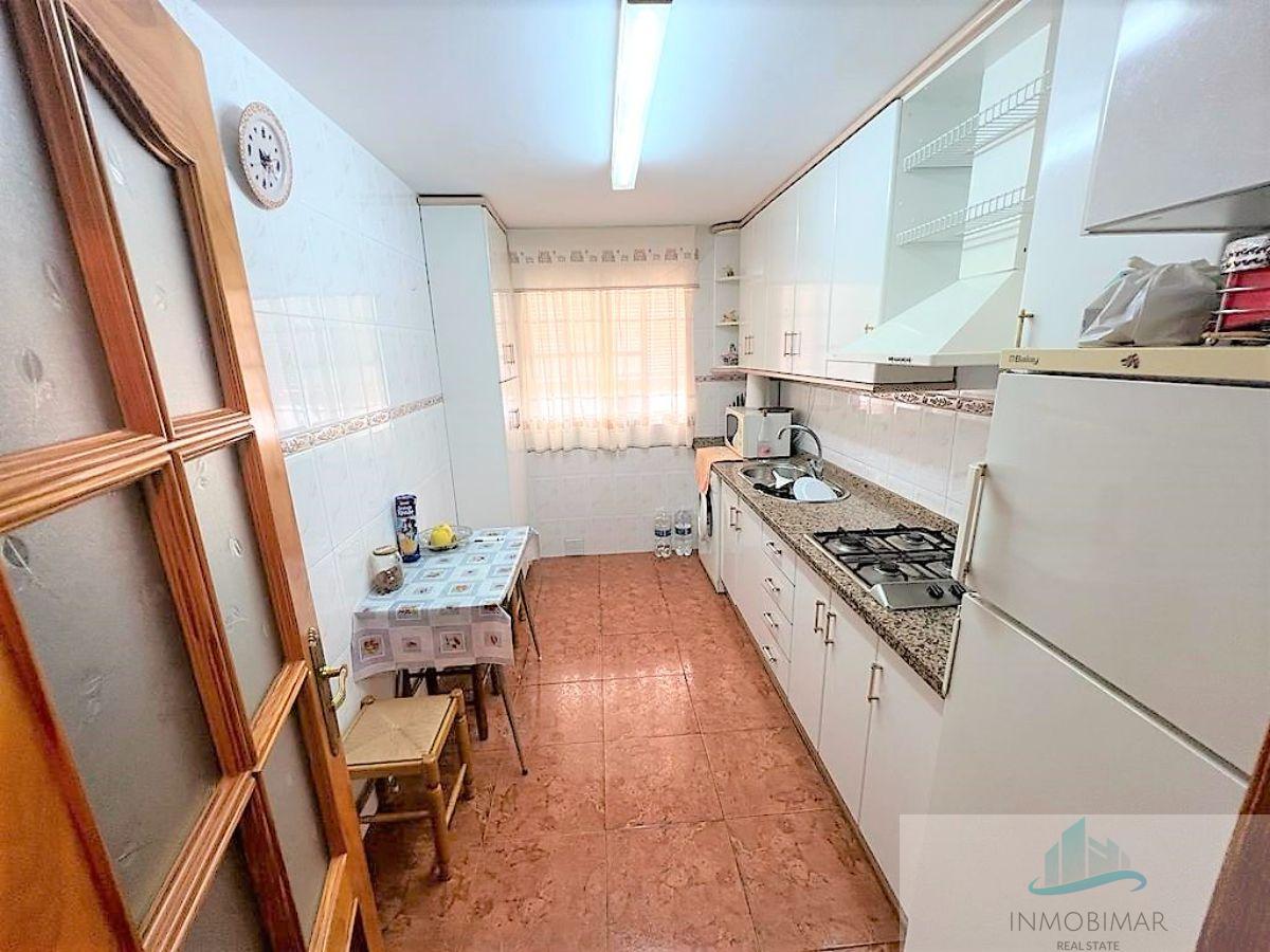 For sale of flat in Salobreña