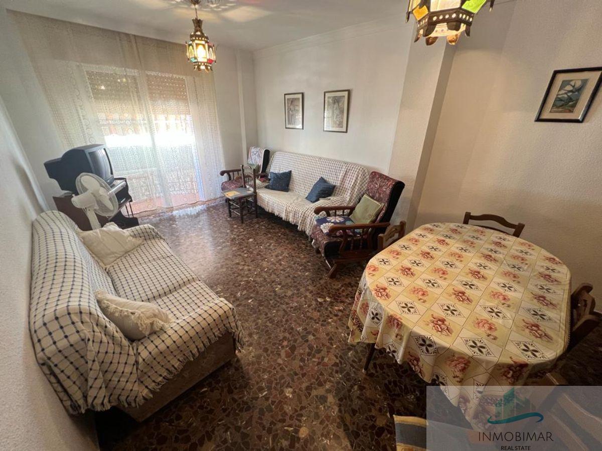 For sale of flat in Salobreña