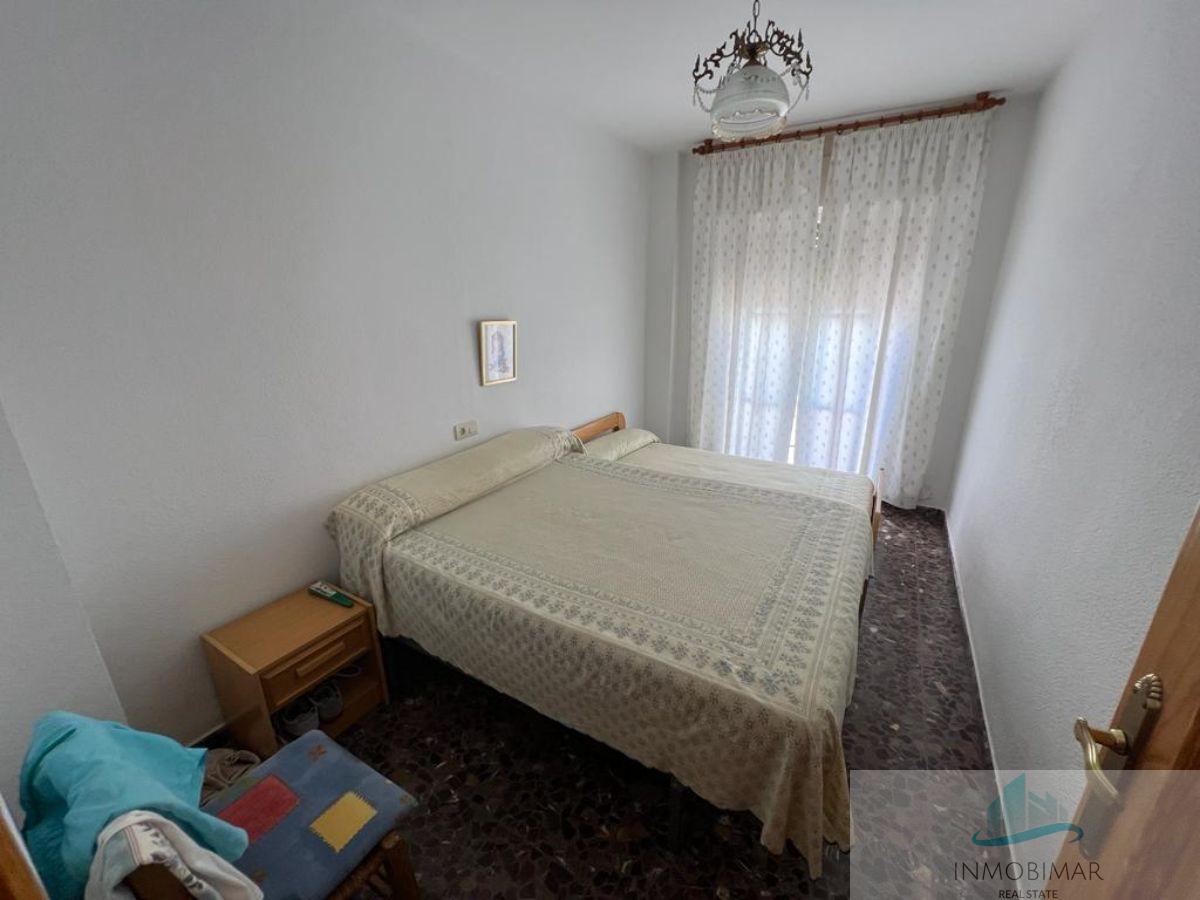 For sale of flat in Salobreña