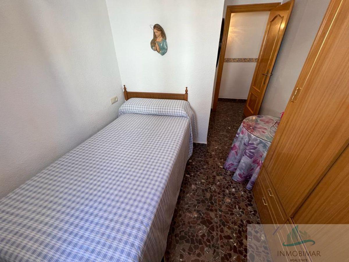 For sale of flat in Salobreña