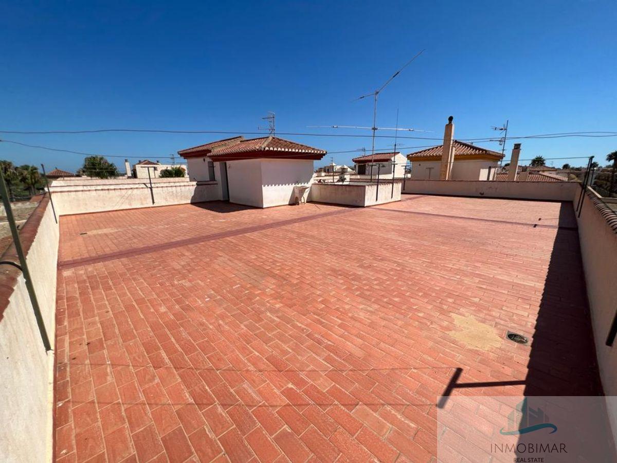 For sale of flat in Salobreña