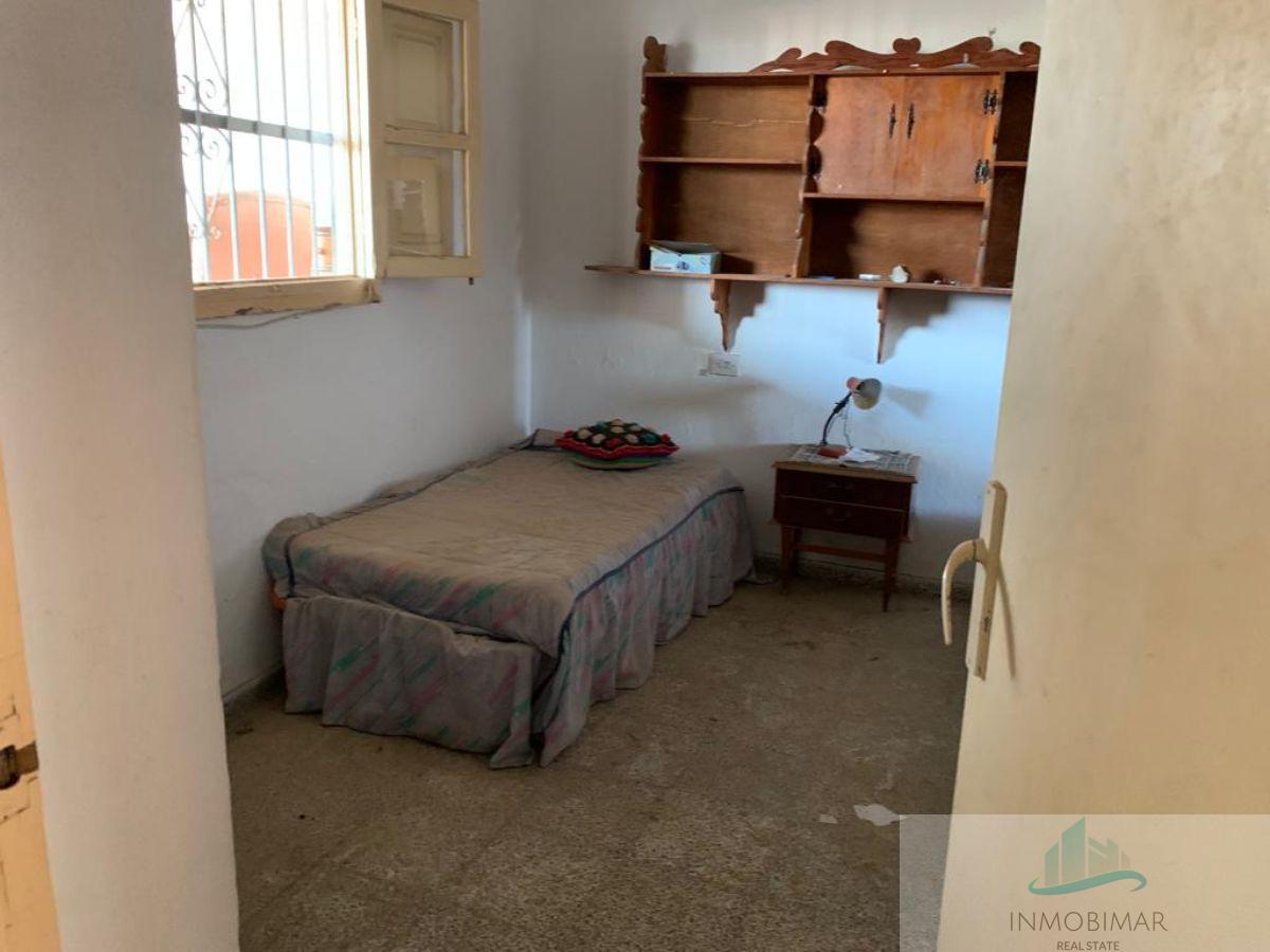 Venta de casa en Salobreña