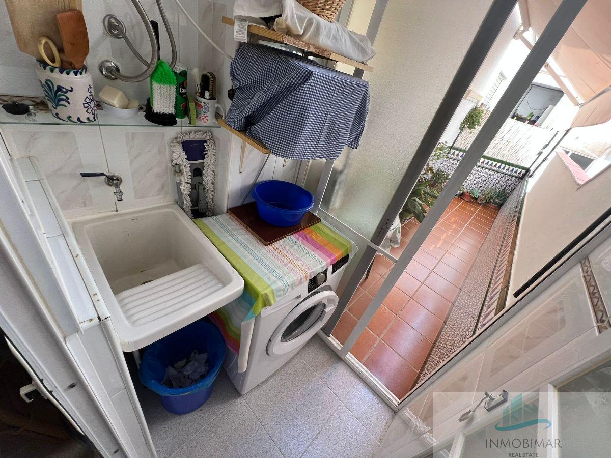 For sale of flat in Salobreña