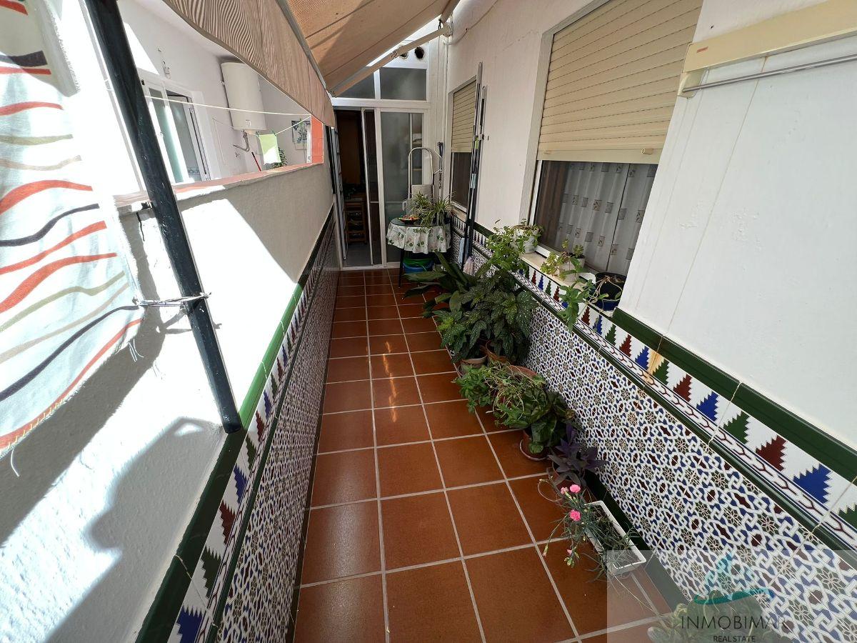 For sale of flat in Salobreña