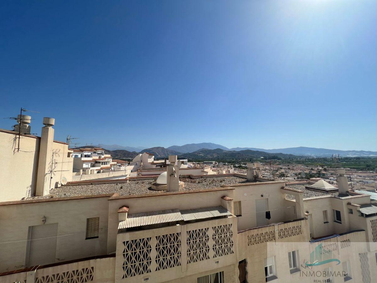 For sale of flat in Salobreña
