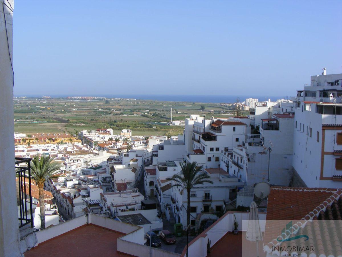 For sale of house in Salobreña
