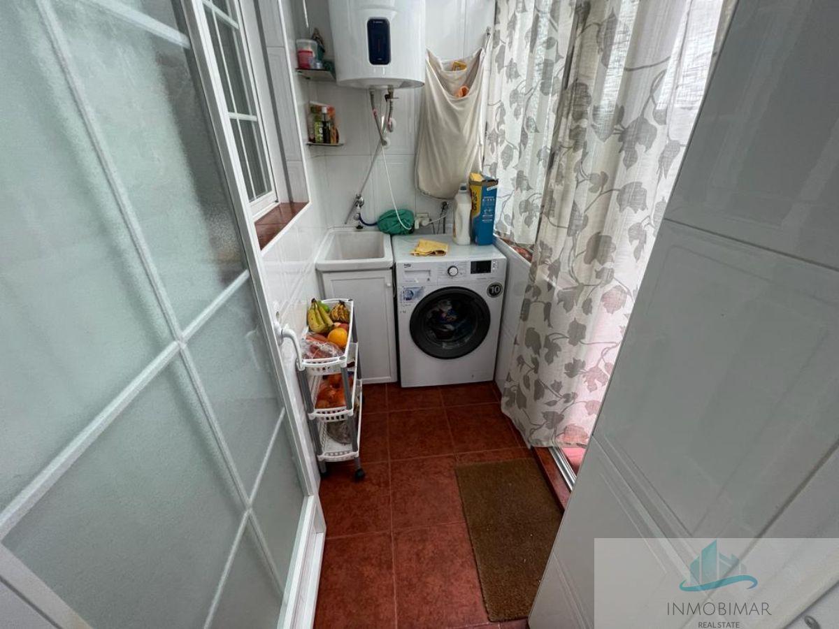 For sale of flat in Salobreña