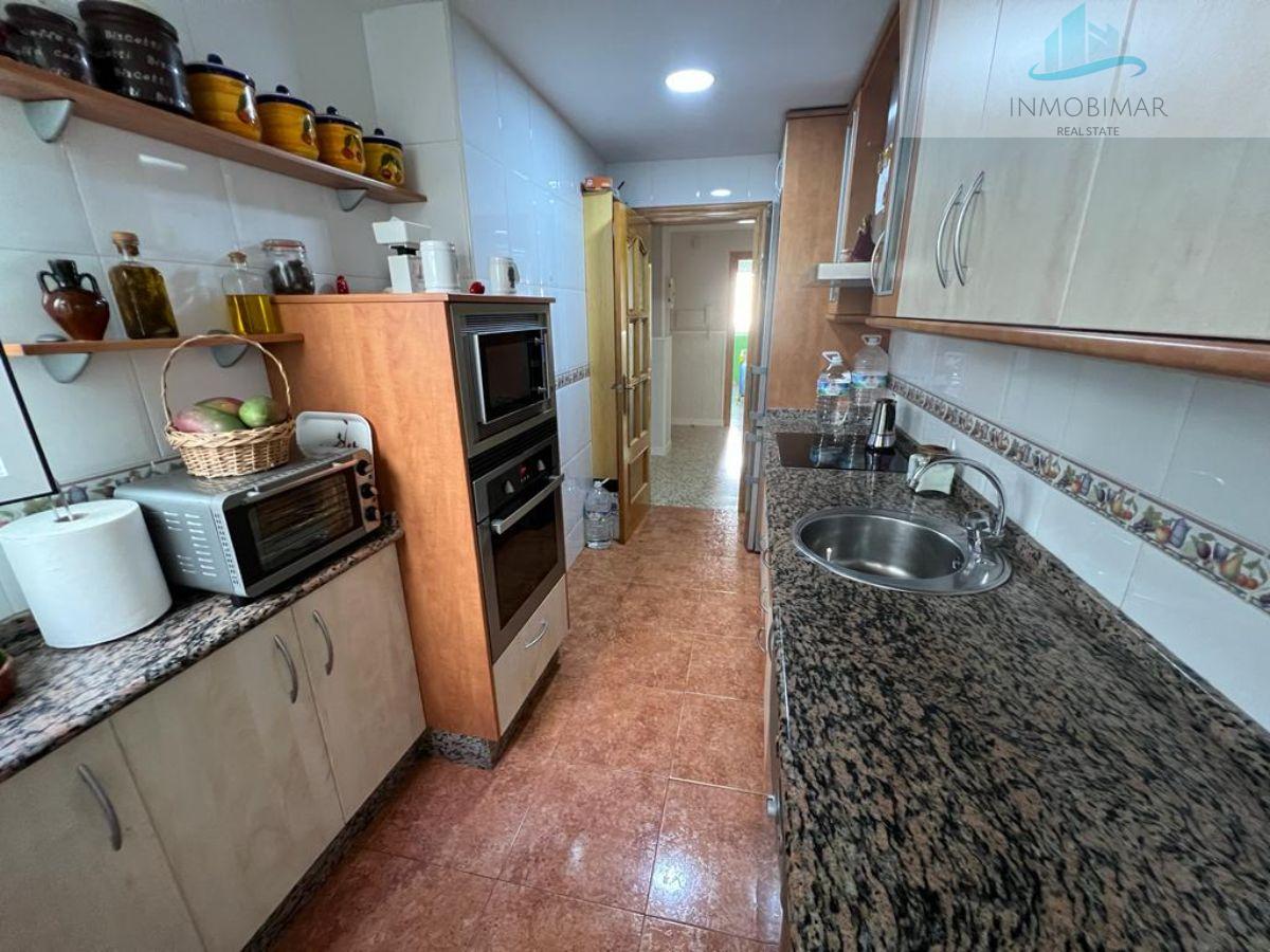 For sale of flat in Salobreña