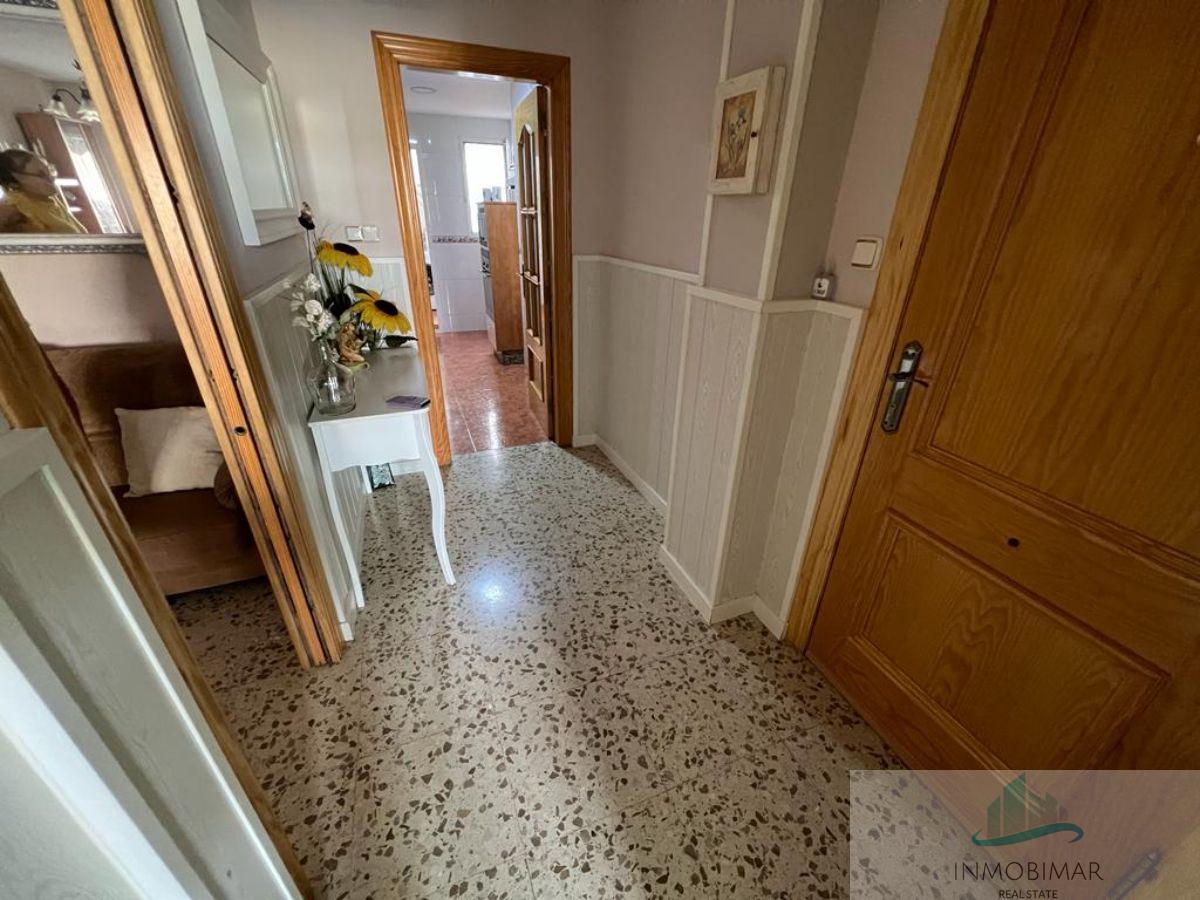 For sale of flat in Salobreña