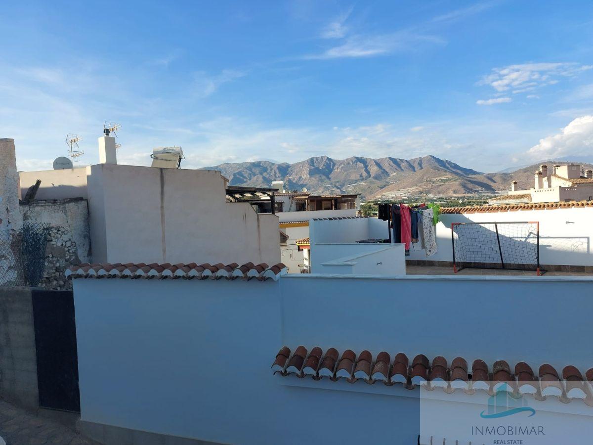 For sale of house in Salobreña