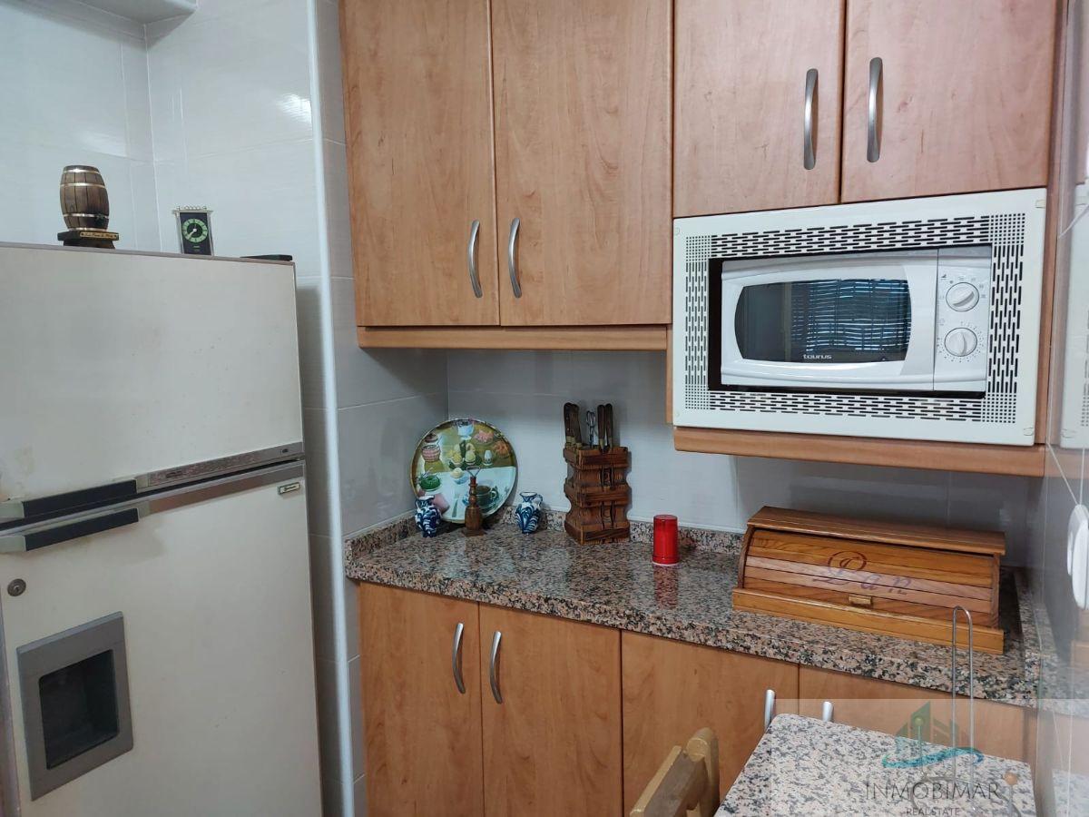 For sale of house in Salobreña