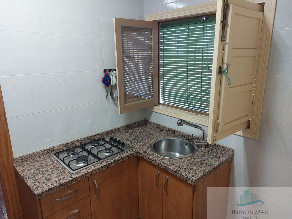 For sale of house in Salobreña