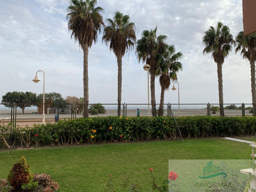 For sale of flat in Motril