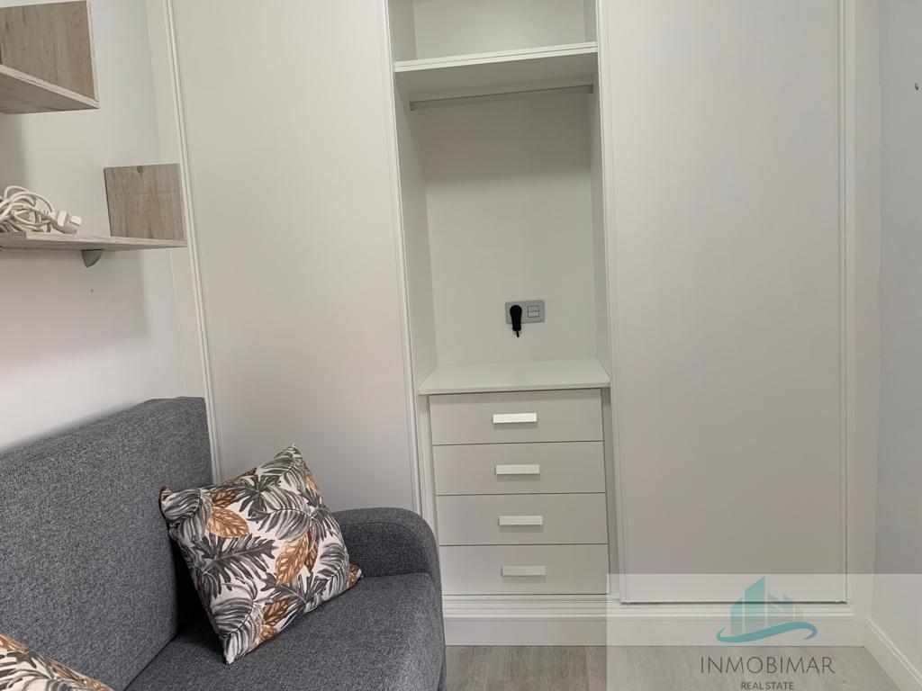 For sale of flat in Motril