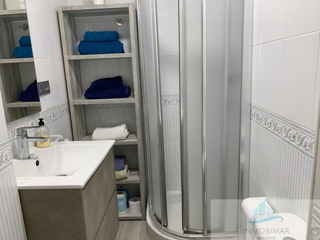 For sale of flat in Motril