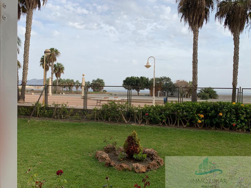 For sale of flat in Motril