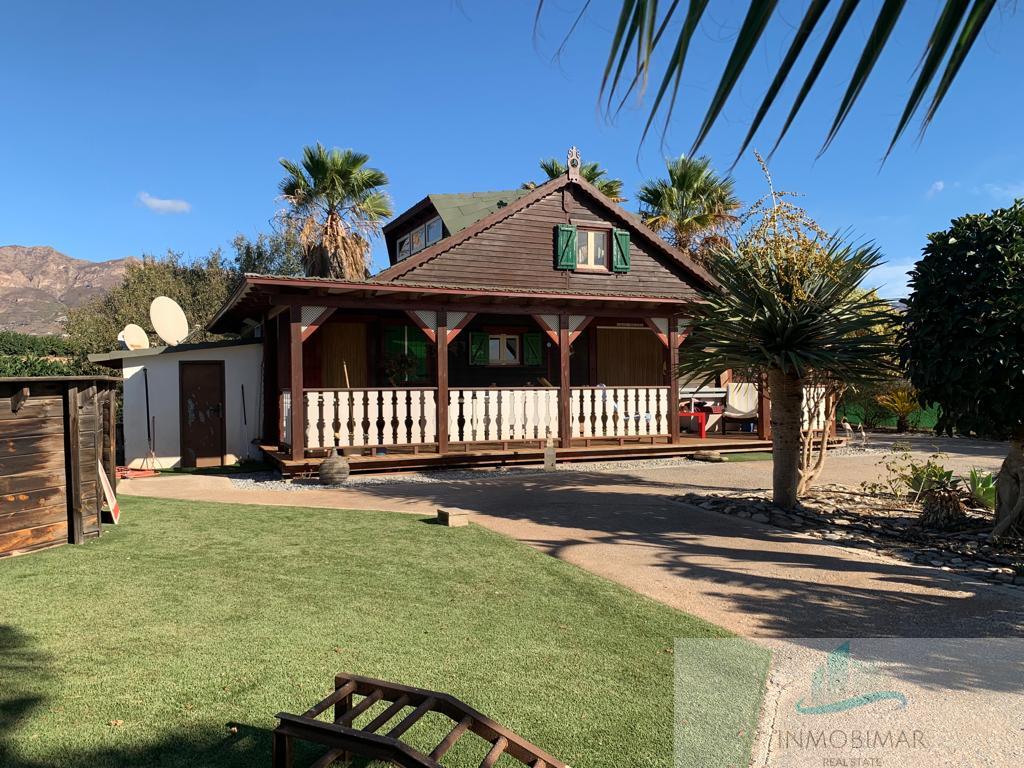Venta de finca rústica en Salobreña