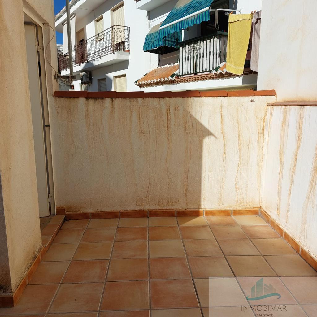 For sale of house in Salobreña