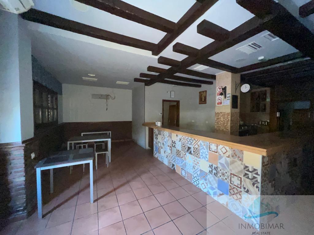 Venta de local comercial en Motril