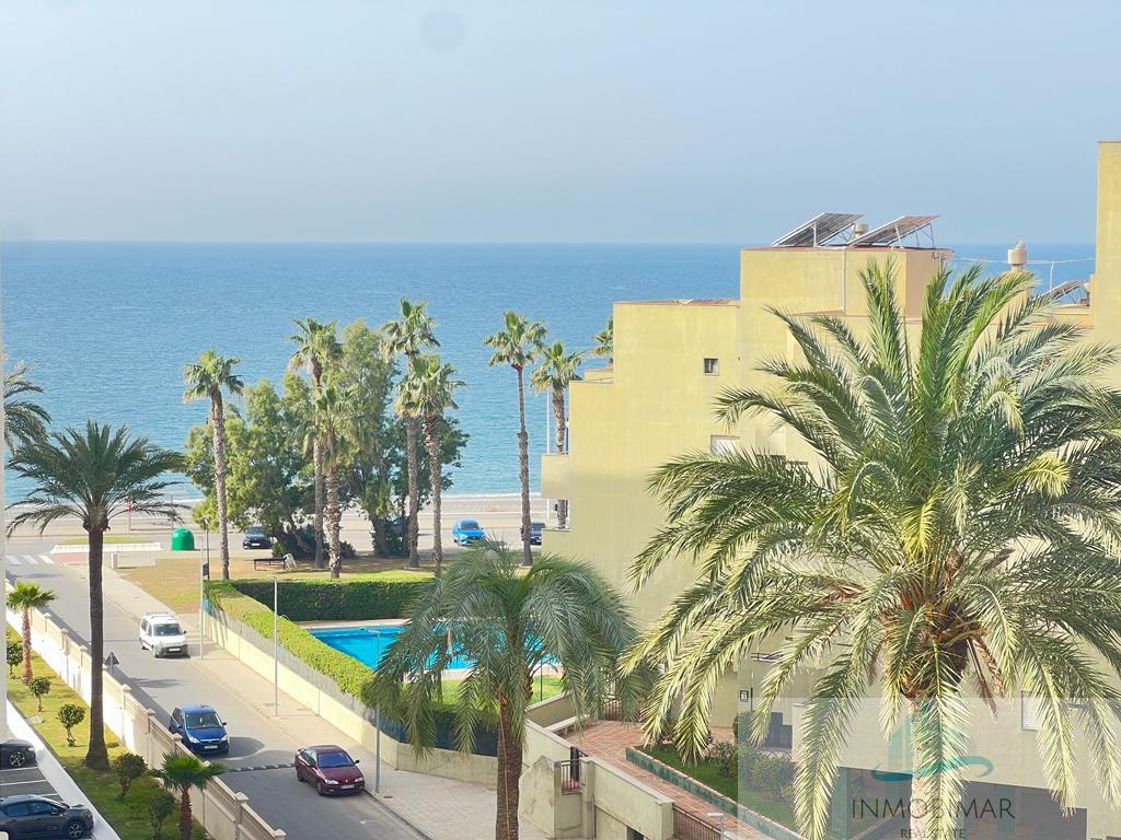 For sale of apartment in Salobreña