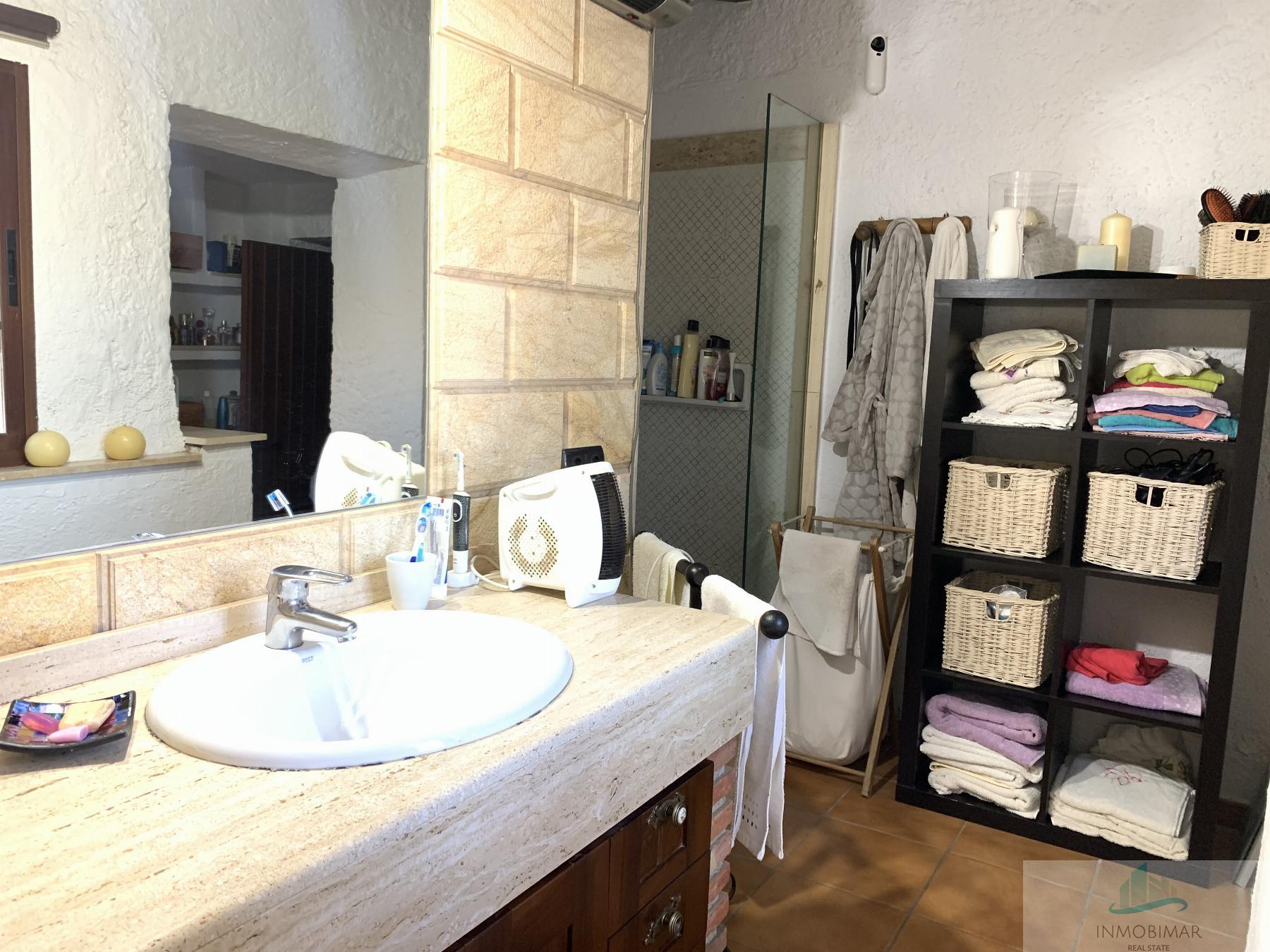 For sale of house in Motril