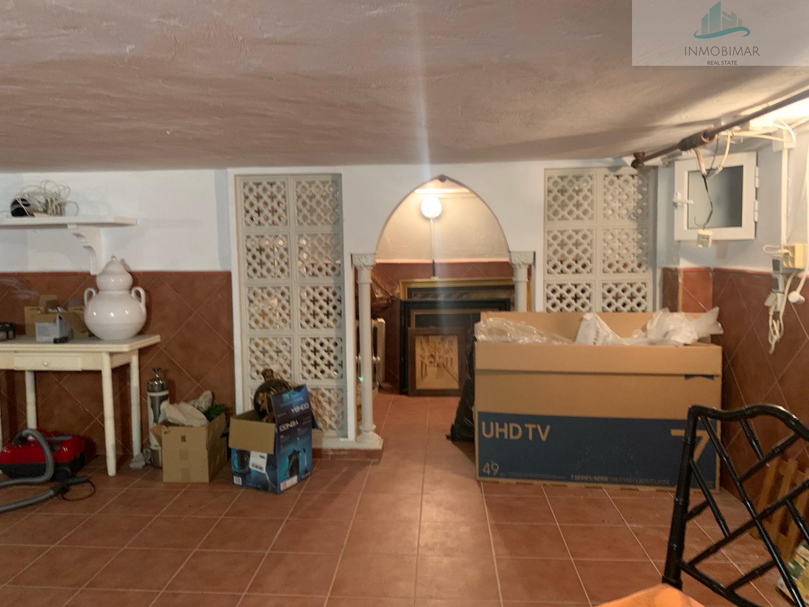 بيع من منزل في Salobreña