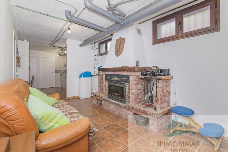 For sale of house in Otura