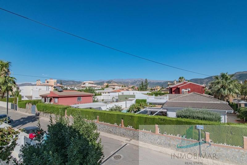 For sale of house in Otura