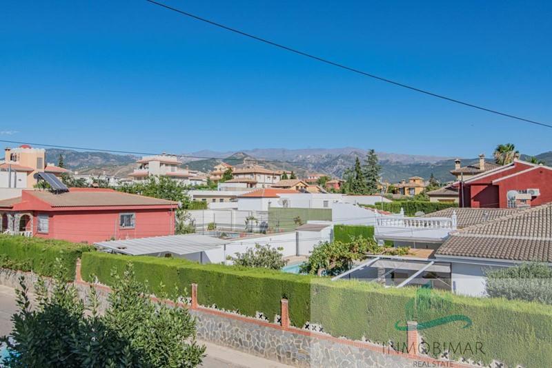 For sale of house in Otura