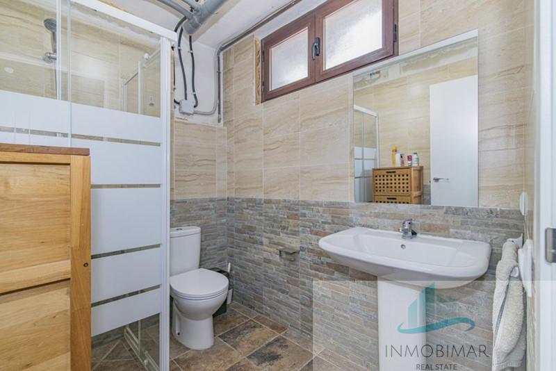 For sale of house in Otura
