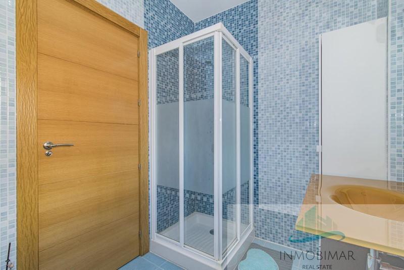 For sale of house in Otura