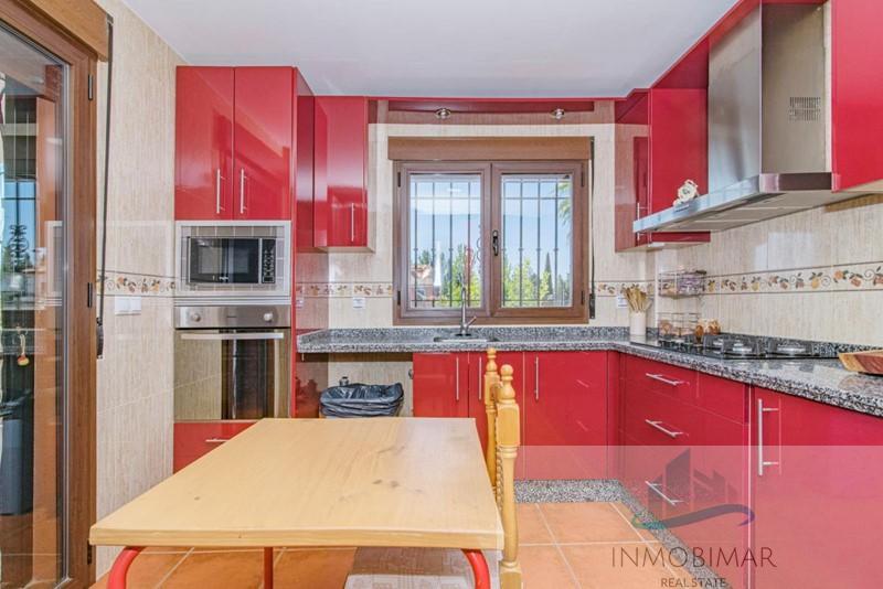 For sale of house in Otura