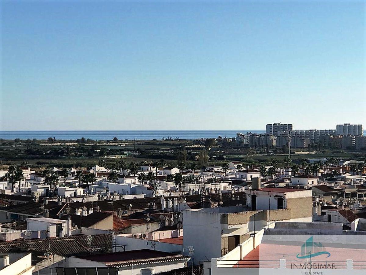 For sale of house in Salobreña