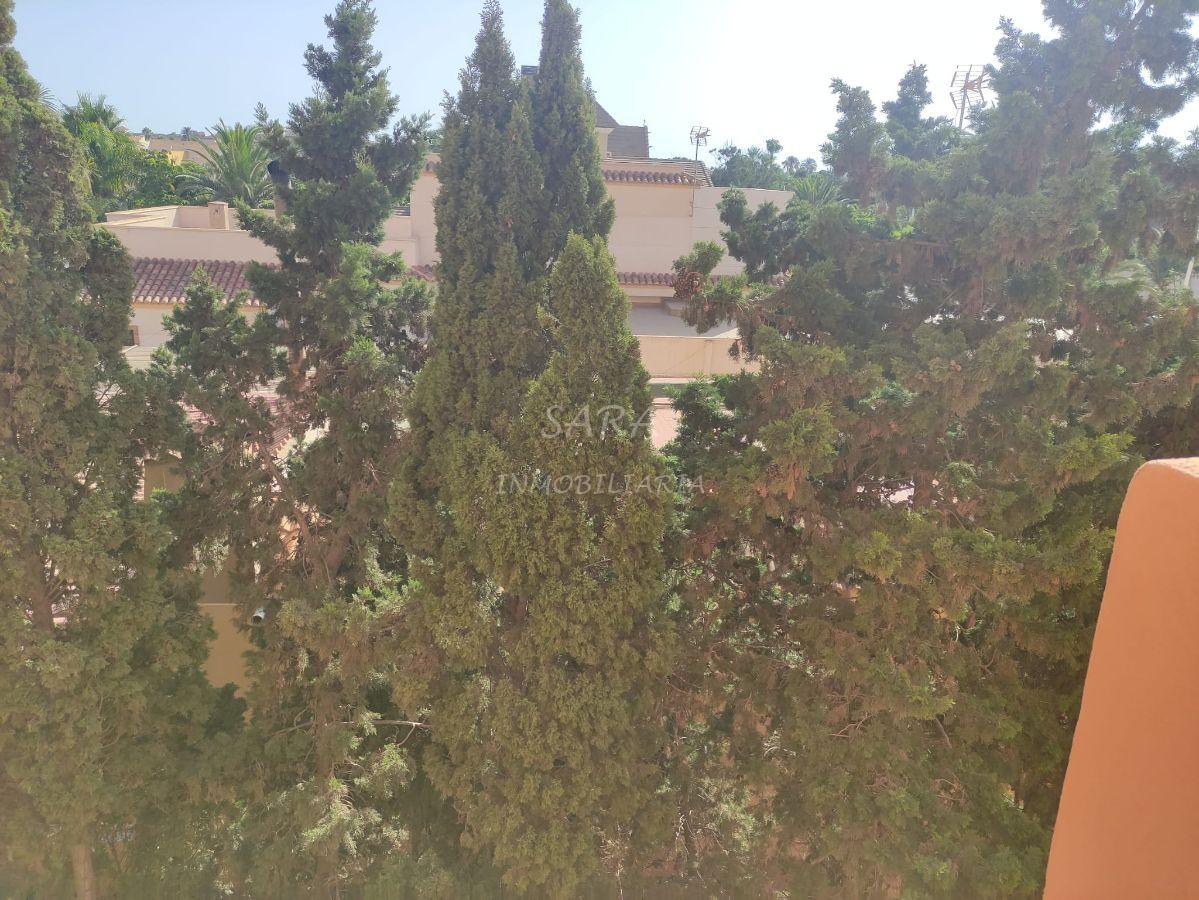 بيع من دور علوي في Roquetas de Mar
