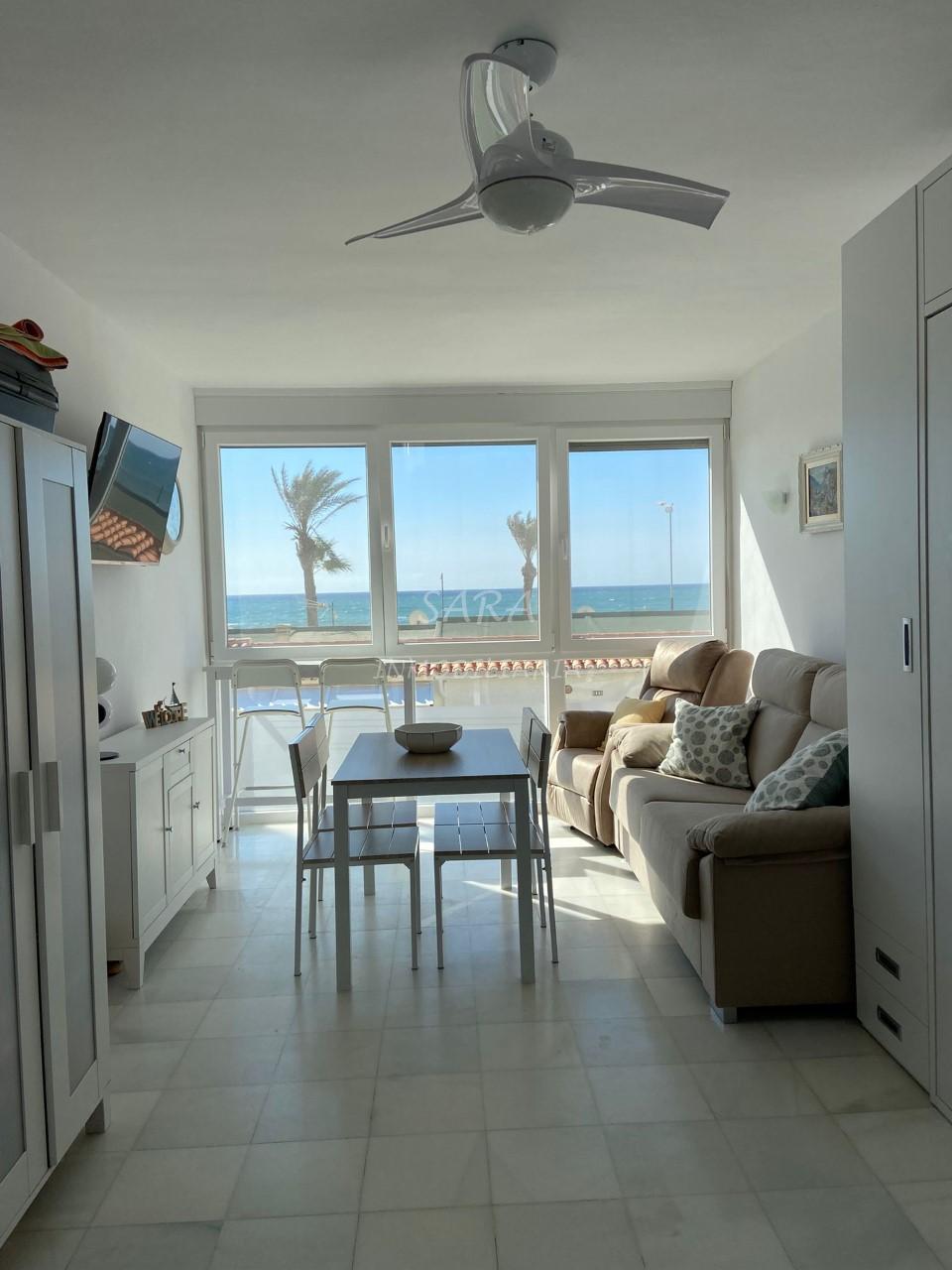 Alquiler de apartamento en Roquetas de Mar