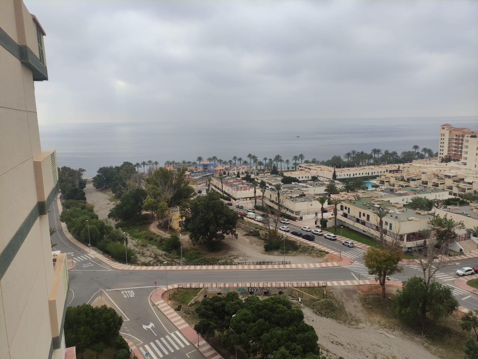 Venta de estudio en Roquetas de Mar