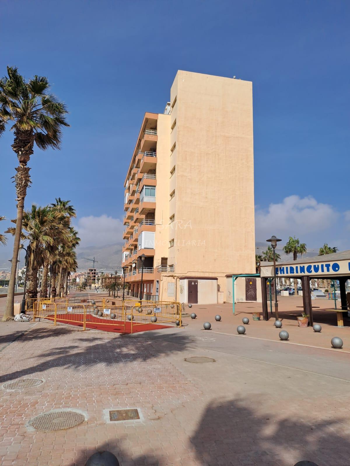 Venta de apartamento en Adra