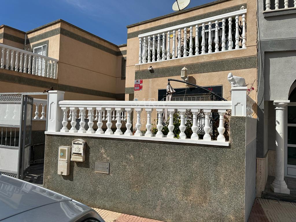 Venta de casa en Roquetas de Mar