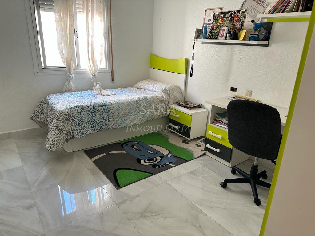 Venta de casa en Roquetas de Mar