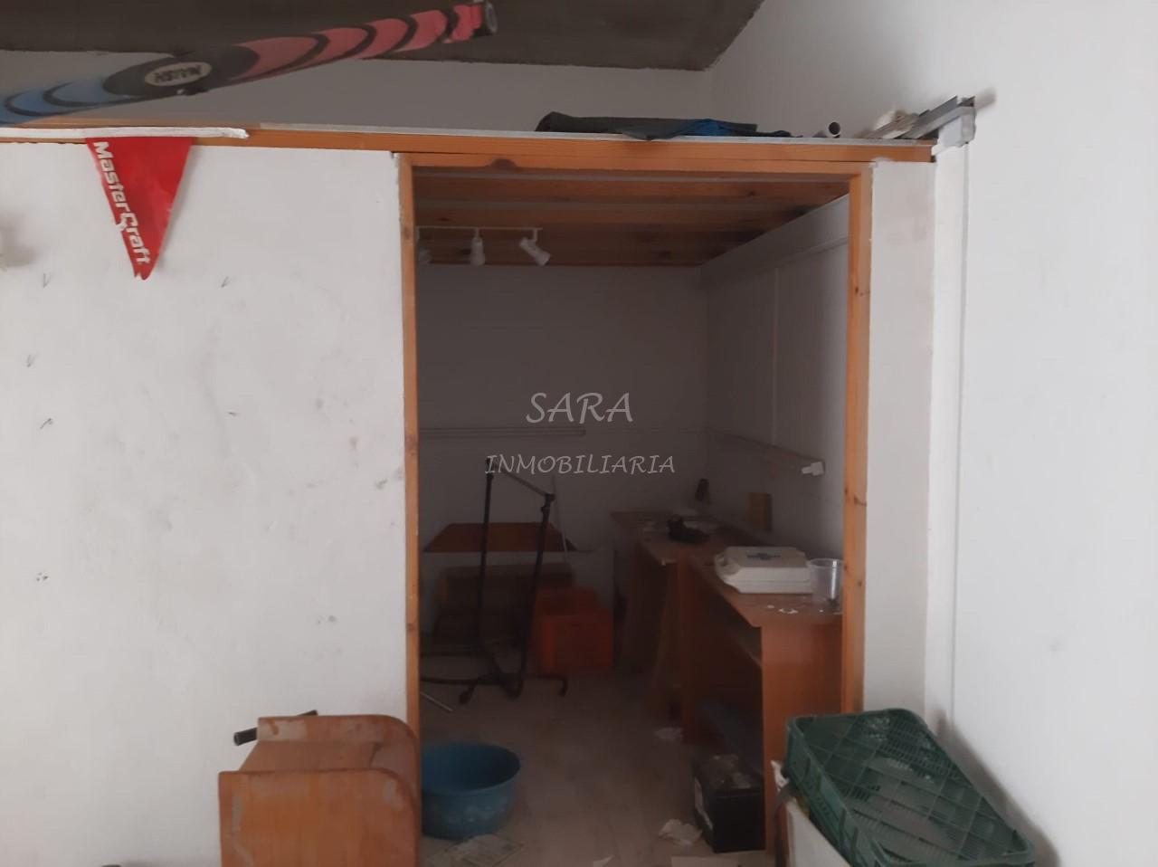 Alquiler de local comercial en Almerimar