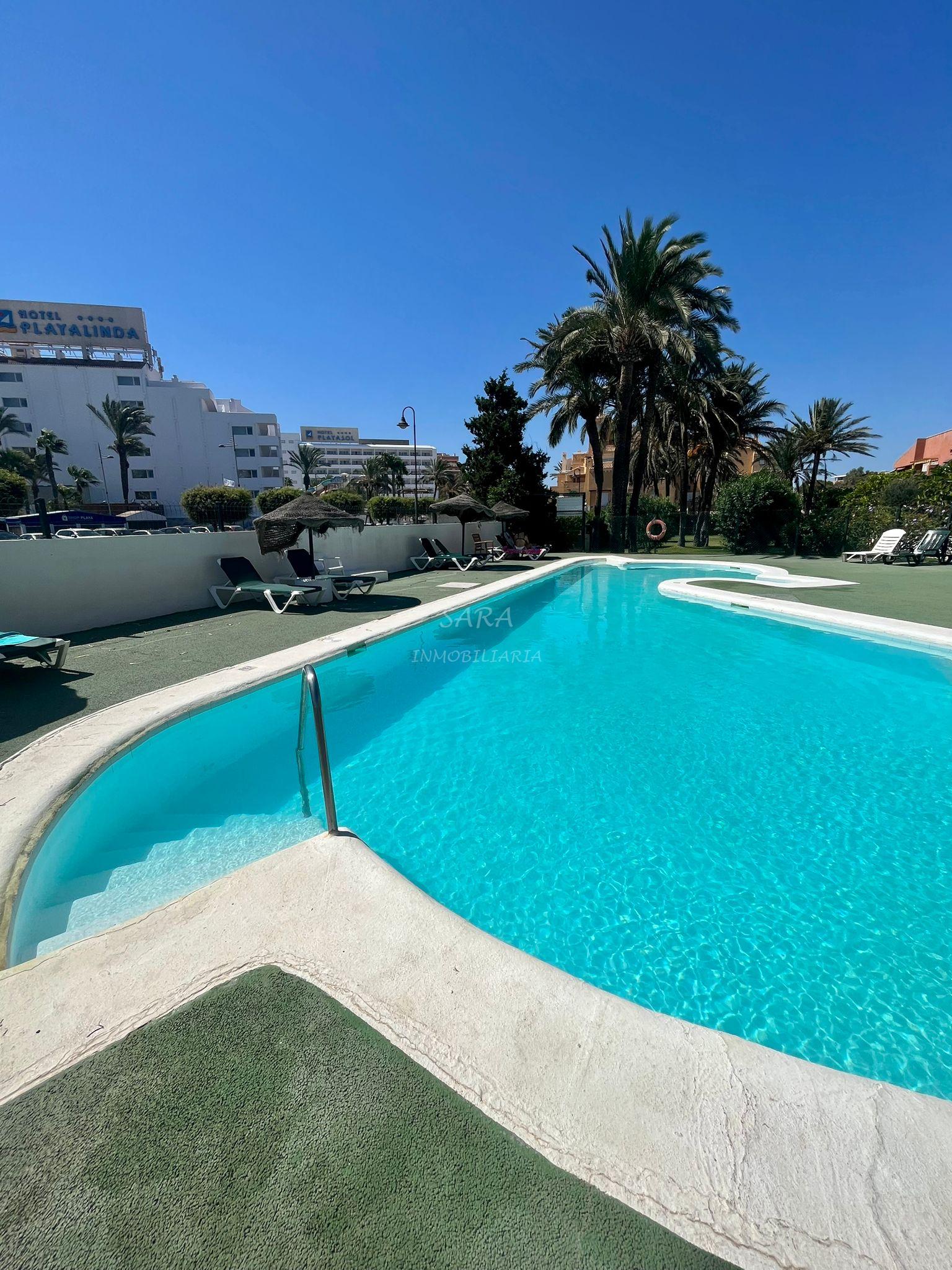 Alquiler de apartamento en Roquetas de Mar